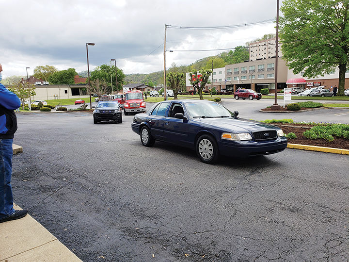 4-29 First Responders parade.jpg
